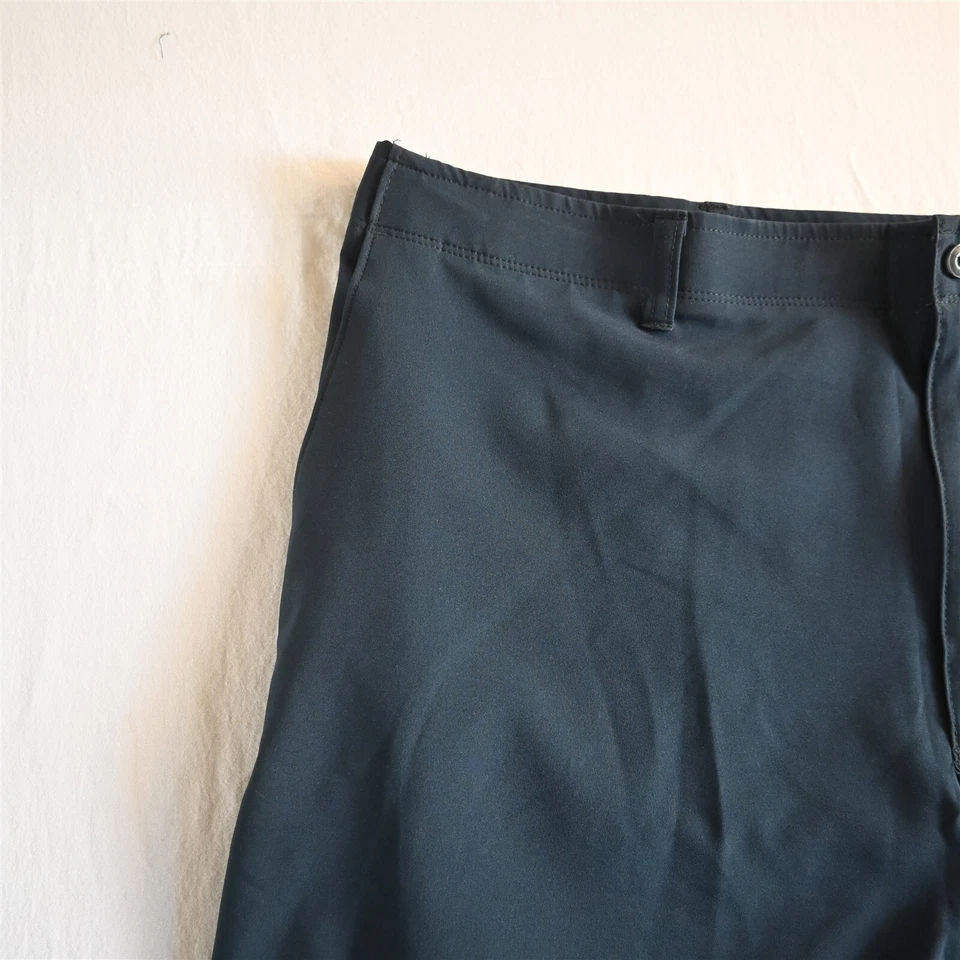 Pantalones cortos de golf Ben Hogan 44x9" azul marino frente plano rendimiento para hombre Foto 2 de 4