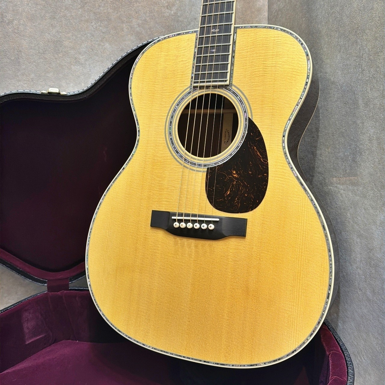 Martin OM-42 Standard '25 Used Acoustic Guitar [AUTH]