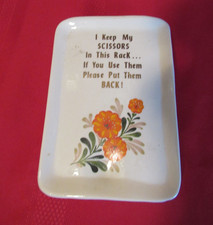 Vintage Ceramic "I keep my Scissors in this" Wall pocket Holder 6 1/2"x 4 1/2 "