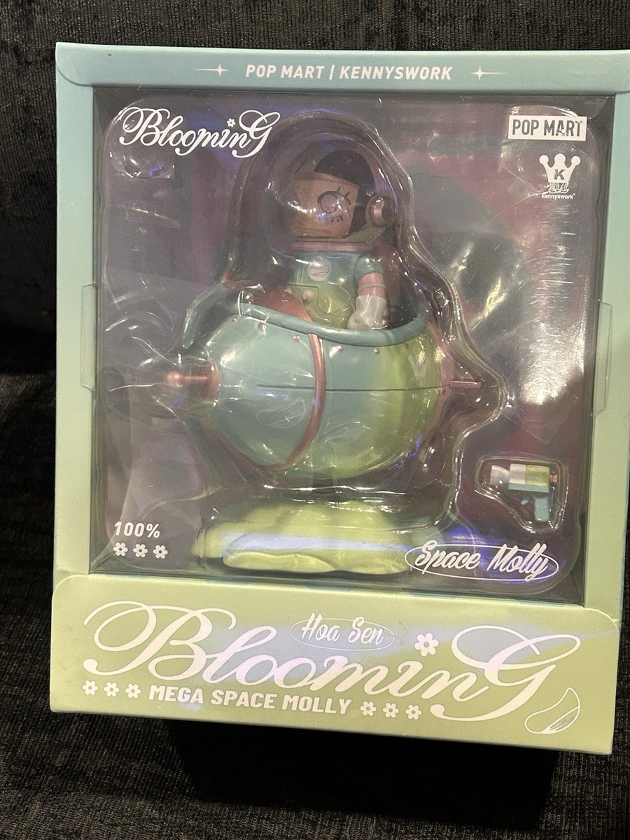 Authentic Pop Mart Blooming Mega Space Molly Hoa Sen Vietnam