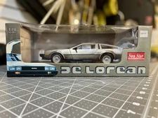 Sunstar Sun Star 1:18 Diecast Model Delorean - SIlver (2710)
