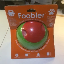 Foobler ball is an automatic self-reloading puzzle feeder for dogs with 6 timer 