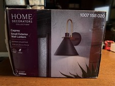 HDC Cagney 12.37 in. Modern 1-Light Sand Black with Gold Hardwired Outdoor Barn