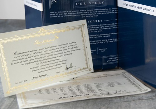 Blaue Hexe Handarbeit Kaffeebecher Windhund gestromt - ein tolles Geschenk für Hundeliebhaber! - Bild 5 von 10