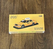 GreenLight 596 Model Ford Crown Victoria Taxi 1/64 Scale Ready to Use