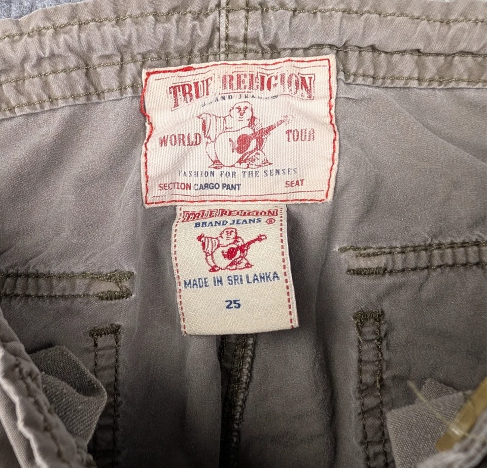 Calça cargo vintage Y2K True Religion feminina 25 verde paraquedista rolo jogger - Imagem 4 de 4