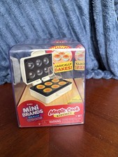 Mini Brands Magic Cook Kitchen Cup Cake Maker New Sealed TRSU