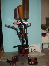 MEC 9000 12 Gauge  Progressive  Press lots of extras FOR REPAIR OR PARTS