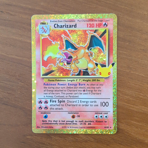 Charizard 4/102 30th Celebrations Classic Base Set Holo Rare English Pokémon