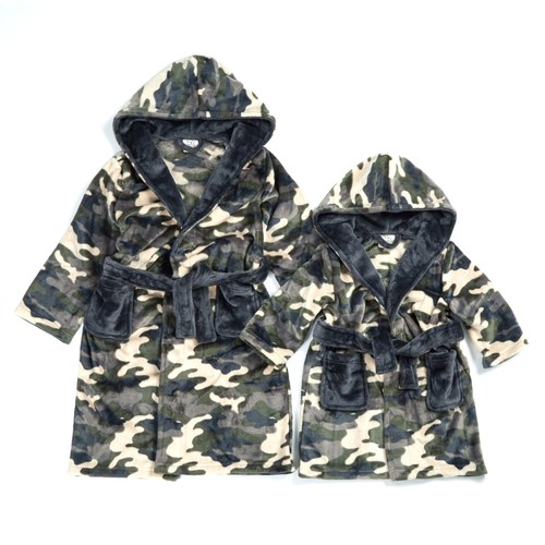 Childrens / Kids / Boys Winter Fleece Hooded Dressing Gown - Green Camo - 2-13yr - Picture 2 of 4