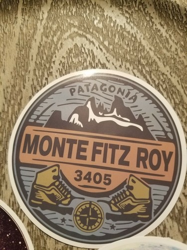 Lot Of 3 Patagonia Round Stickers Decals - Foto 5 di 5