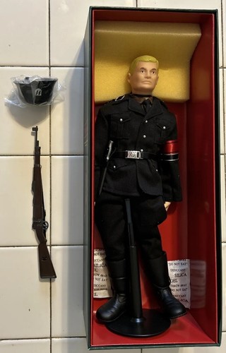 Cotswold Elite Brigade German Der Fuhrer SS Private GIEDF-11 12" Figure RARE - Picture 4 of 14