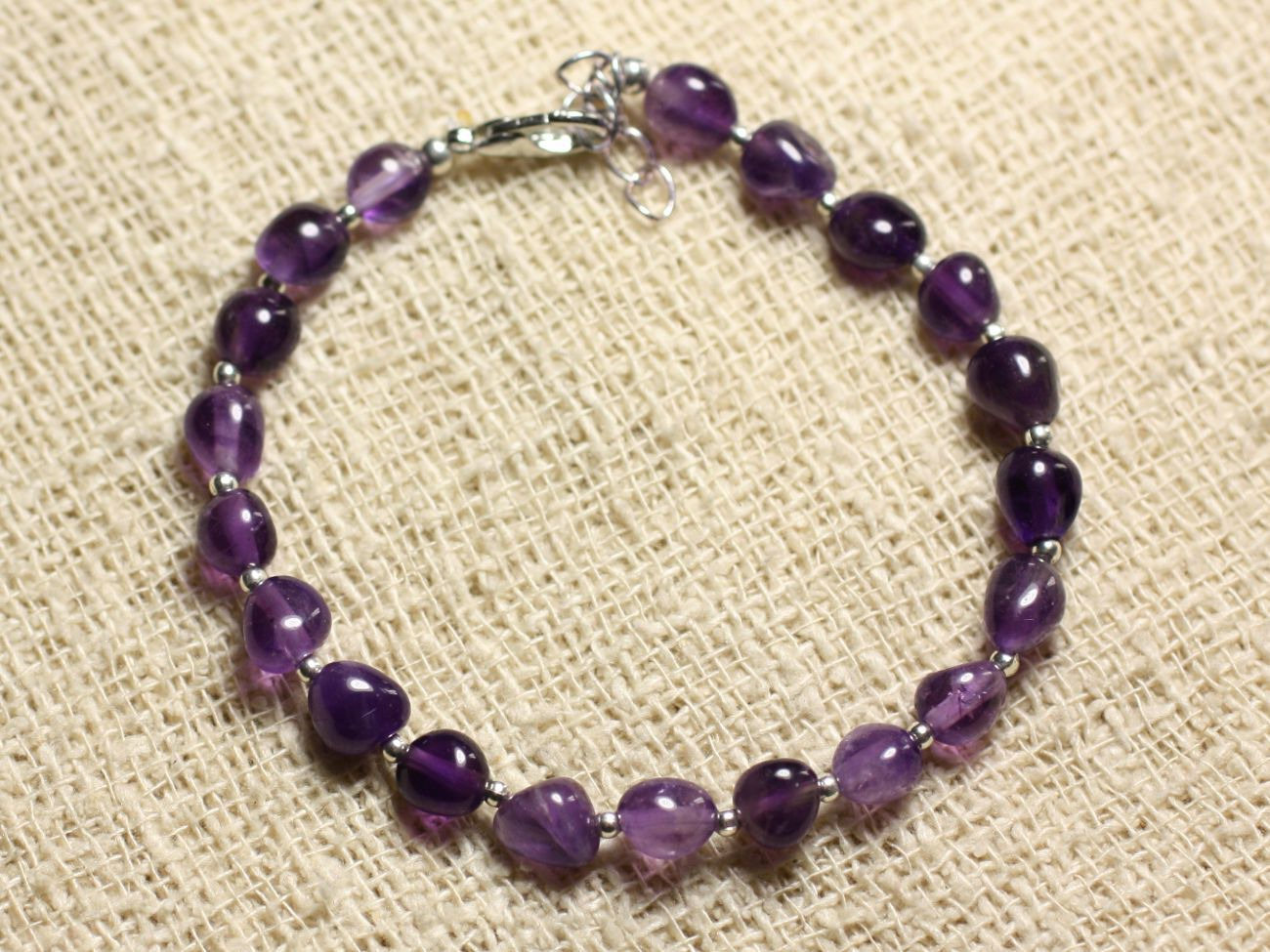 Bracelet améthyste et argent 925, le cadeau d'anniversaire idéal pour femme
