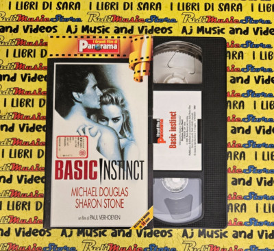 VHS Karton * BASIC INSTINCT Michael Douglas Sharon Stone 1992 PANORAMA (FP2)