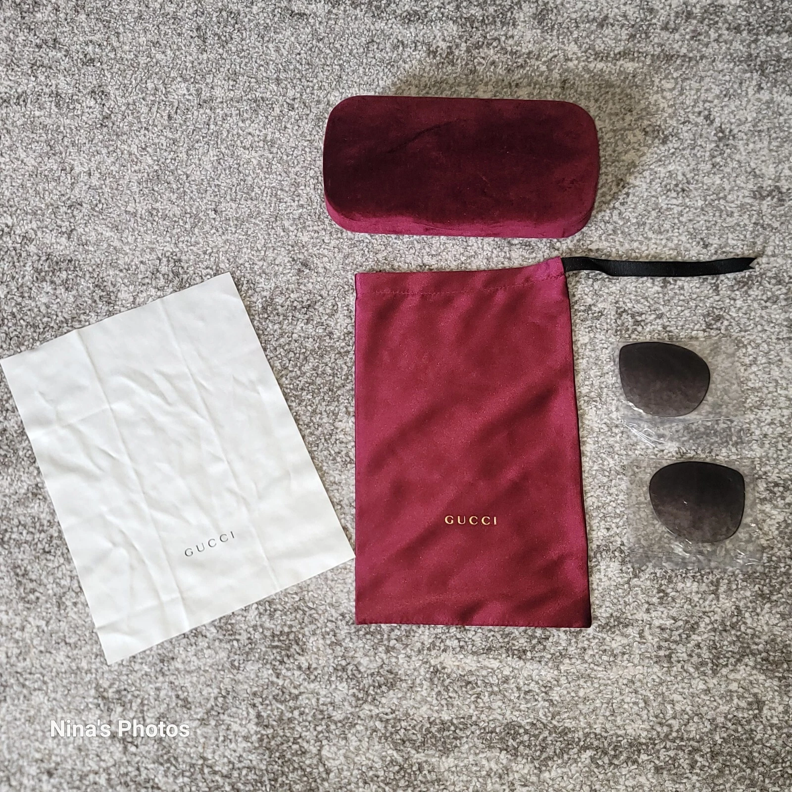 Lunettes de soleil AUTH Gucci velours bordeaux étui rigide et verres dégradés violets