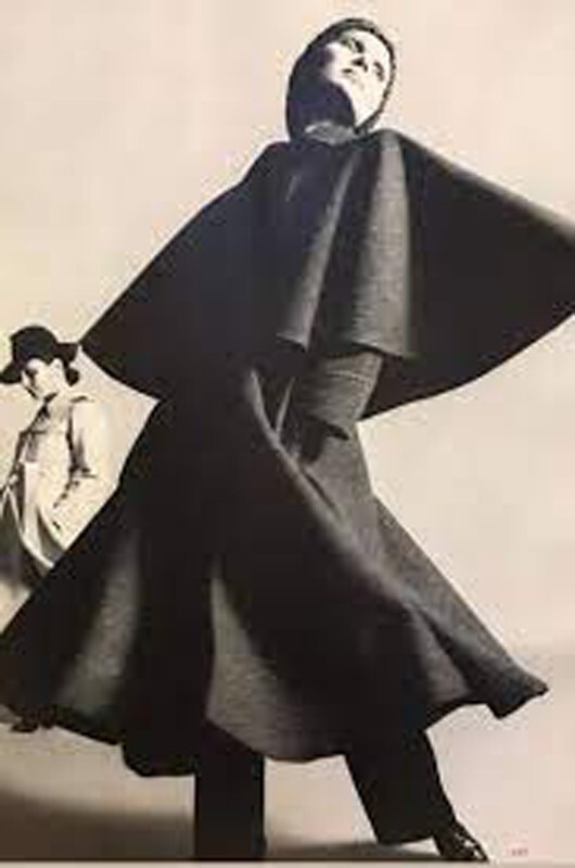 Yves saint laurent rive gauche　黒ロングマント RARE 1970s Yves Saint Laurent Rive Gauche Black Velvet Gold