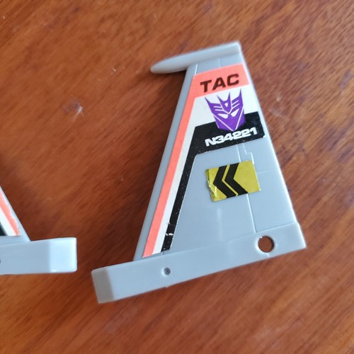 G2 Starscream Wing STICKERED Vintage Transformers Accessory - Picture 2 of 4