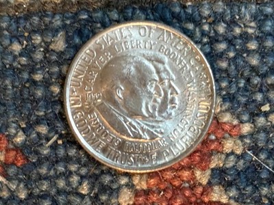 NICE    1952   GEORGE CARVER BOOKER T WASHINGTON HALF DOLLAR