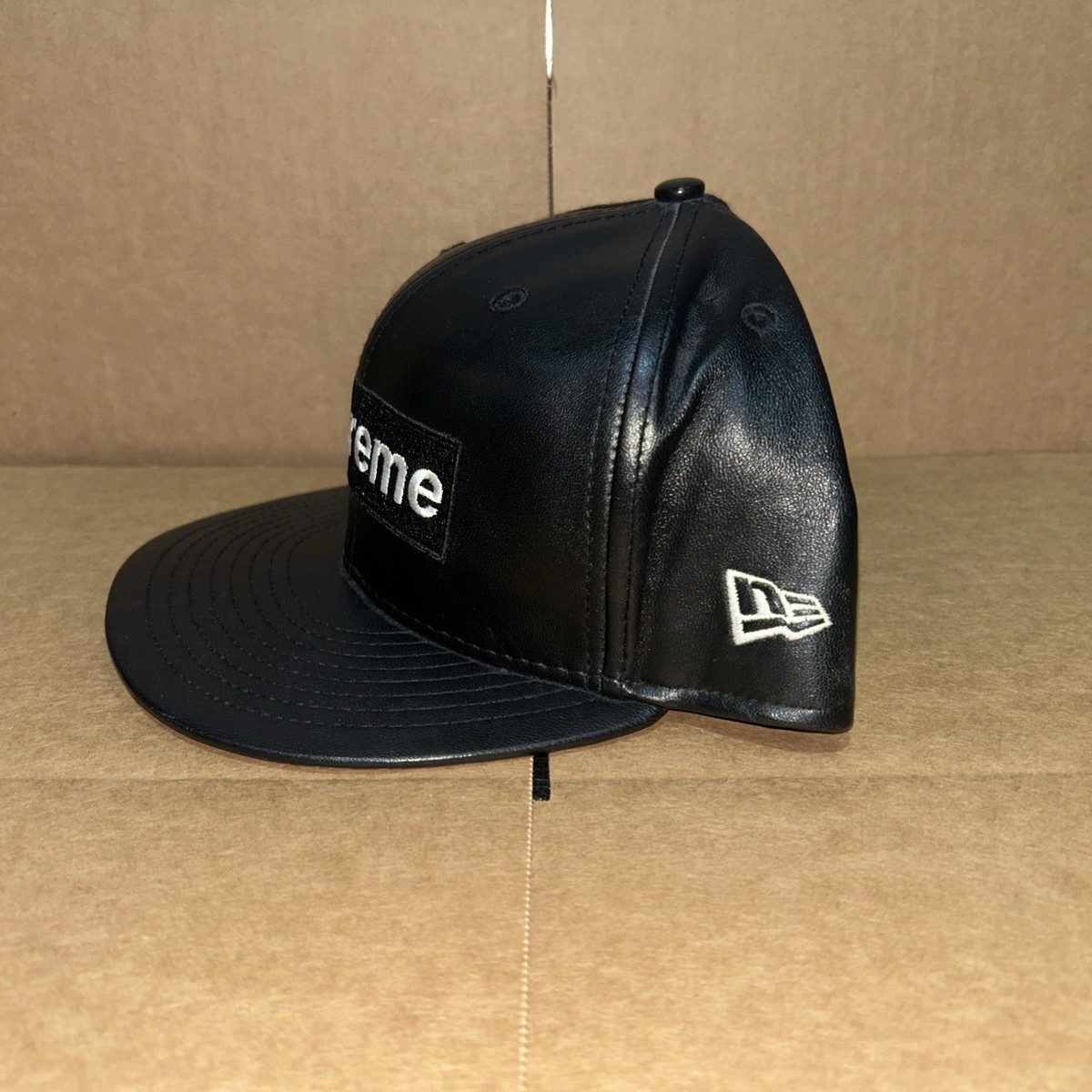 FW15 Supreme Leather Box Logo New Era Hat Black FITTED CAP SIZE 7