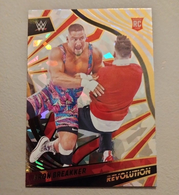 2022 WWE NXT Panini Revolution Bron Breakker Fractal Rookie Card RC #17