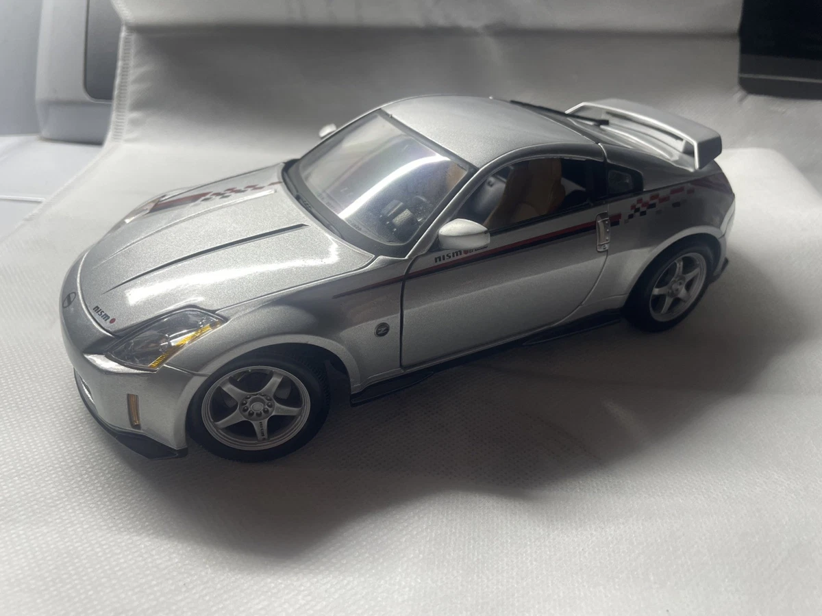 Maisto Nissan 1:18 Scale Diecast & Toy Vehicles for sale - eBay