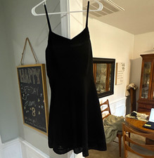 Women’s Black Cotton A-Line Short Dress V-Neck Strappy Lace Hem Size S
