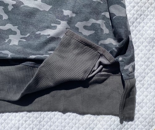 allbrand365 Ideology Womens Medium Camo Print Sweatshirt Top Shirt Gray Black - Picture 6 of 8