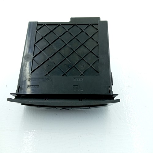 2005 Mercedes E-Class W211 Hazard Switch & Central Locking Panel A2116800552 - Picture 3 of 5