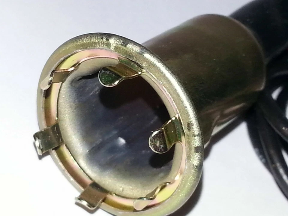 Ford Park Tail Stop Turn Signal Side Light Lamp Bulb Wiring Harness Socket F - Image 3 of 4