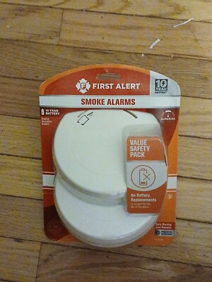 First Alert 2 Pack 10 year Battery-Powered Precision Detection Smoke Detector