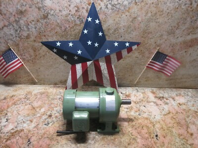 TL INDUCTION GEAR CHIP CONVEYOR MOTOR 1/8 165 8403 0.5 AMP YAM CK1 CNC LATHE