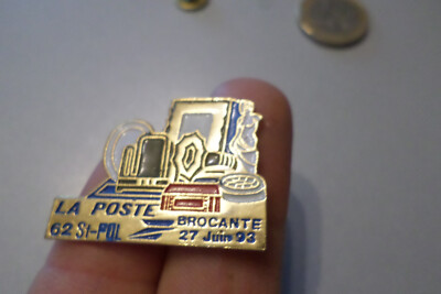 pin s brooch badge LA POSTE Brocante de SAINT ST POL SUR MER