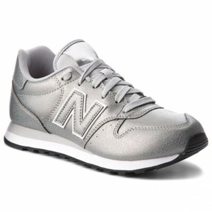 new balance plata