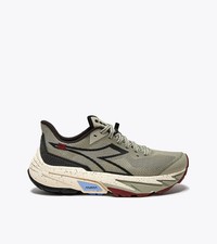 Hombre Diadora Sestriere-XT 2, Abbey Stone/Negro, 11.5 D Mediano EE. UU.