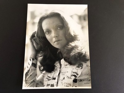 BÉATRICE BELTHOISE - ORIGINAL PRESSEFOTO 18x24cm