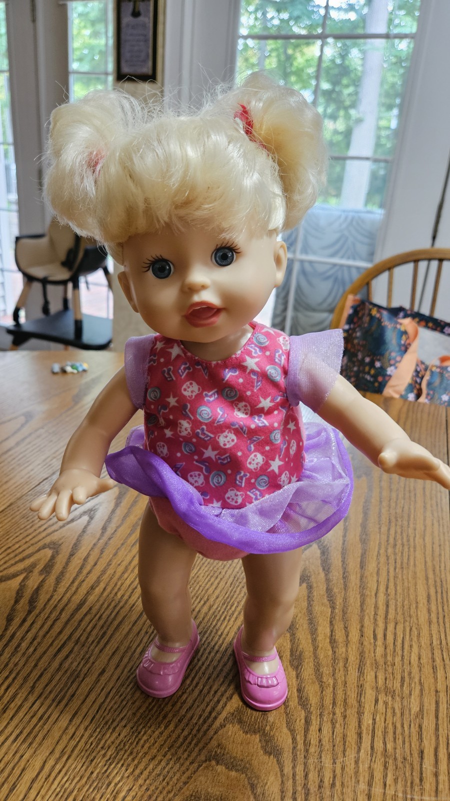 Mattel Little Mommy Dancy Dancy Interactive Doll-sings, laughs, dances, 2010, FP