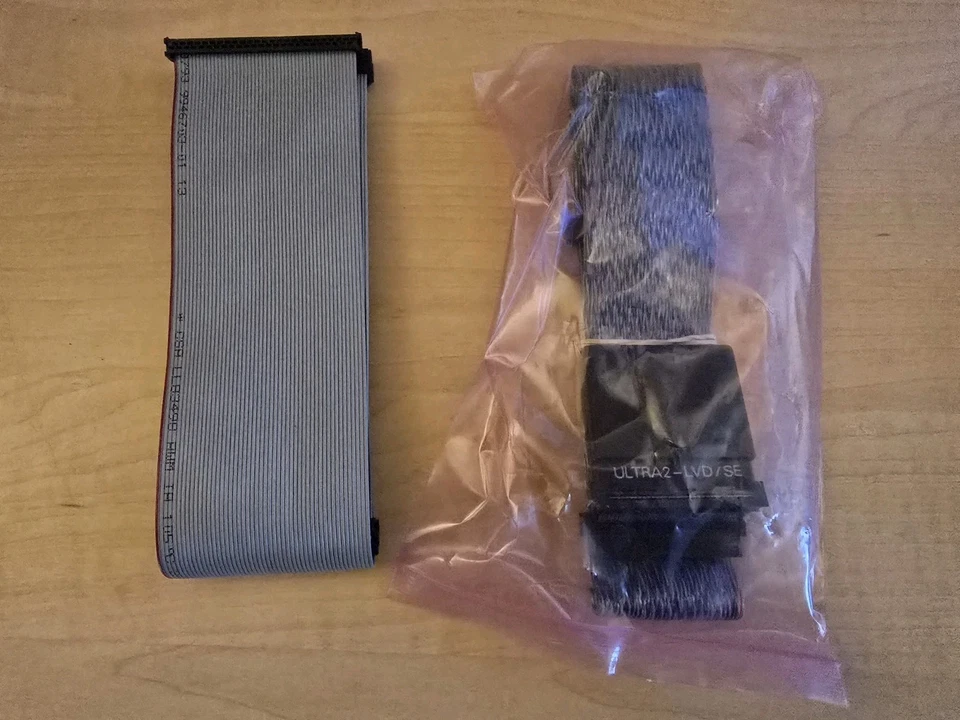 Adaptec AHA-2930U2 Ultra2-LVD/SE PCI SCSI Controller Card With Cables - Image 3 of 3