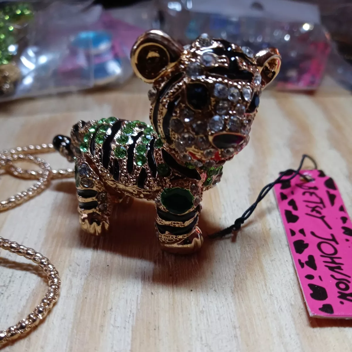 betsy johnson Green Crystal Tiger Necklace