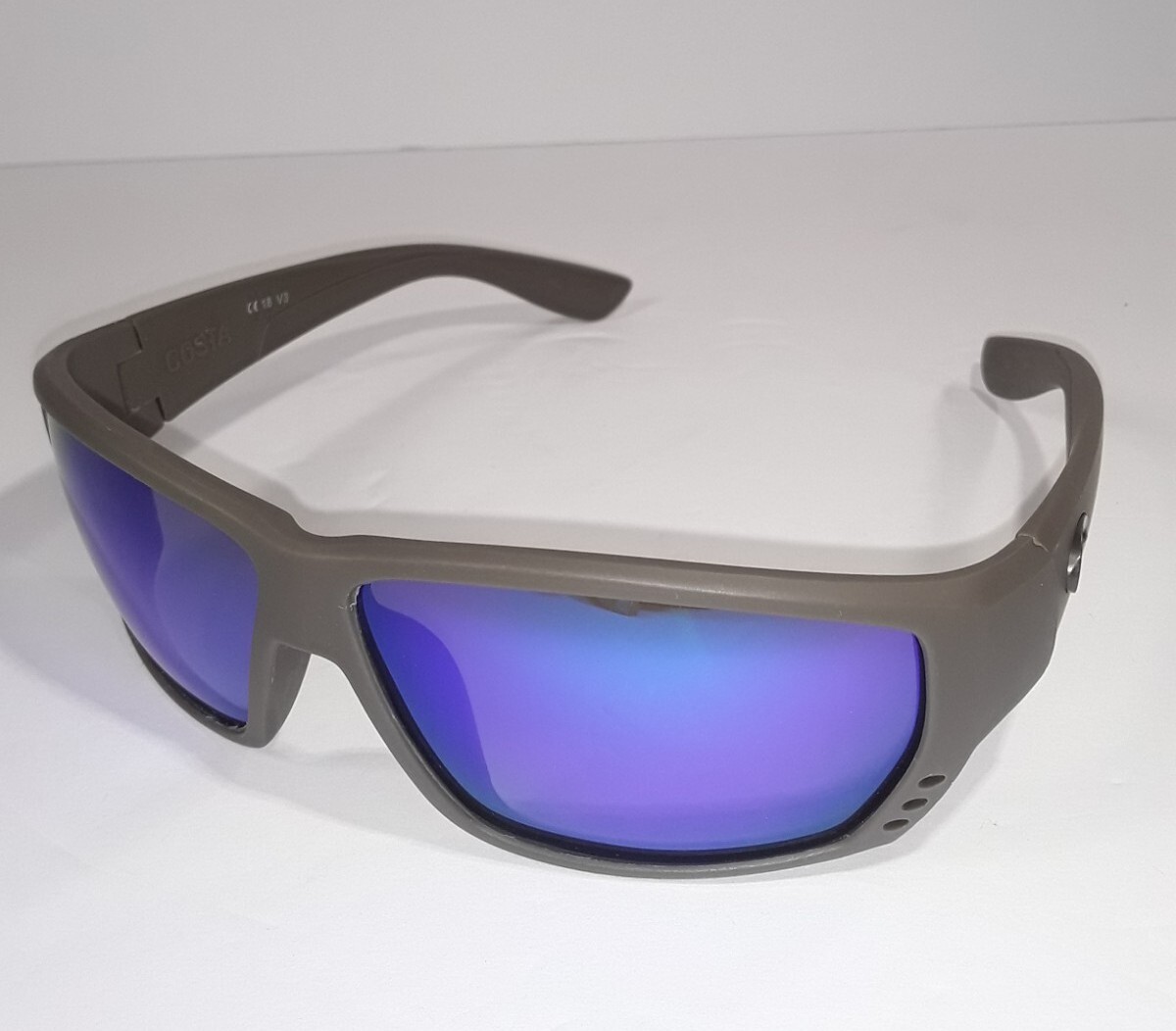 Costa Del Mar Matte Khaki Polarized Sunglasses Tuna Alley 580P Lenses