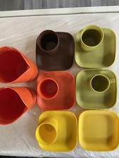 Tupperware Vintage Kids Mini Cups Plates Containers Plates 13 Pc Lot