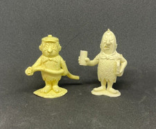 Marx Vintage Flintstones playset figures gas station customer and gas attendant