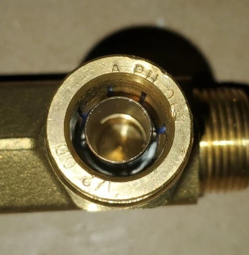 Navistar Parker 1/2" OD Brass Extended Drop Elbow M10x3/4" PN:3573378C1 - Image 3 of 4