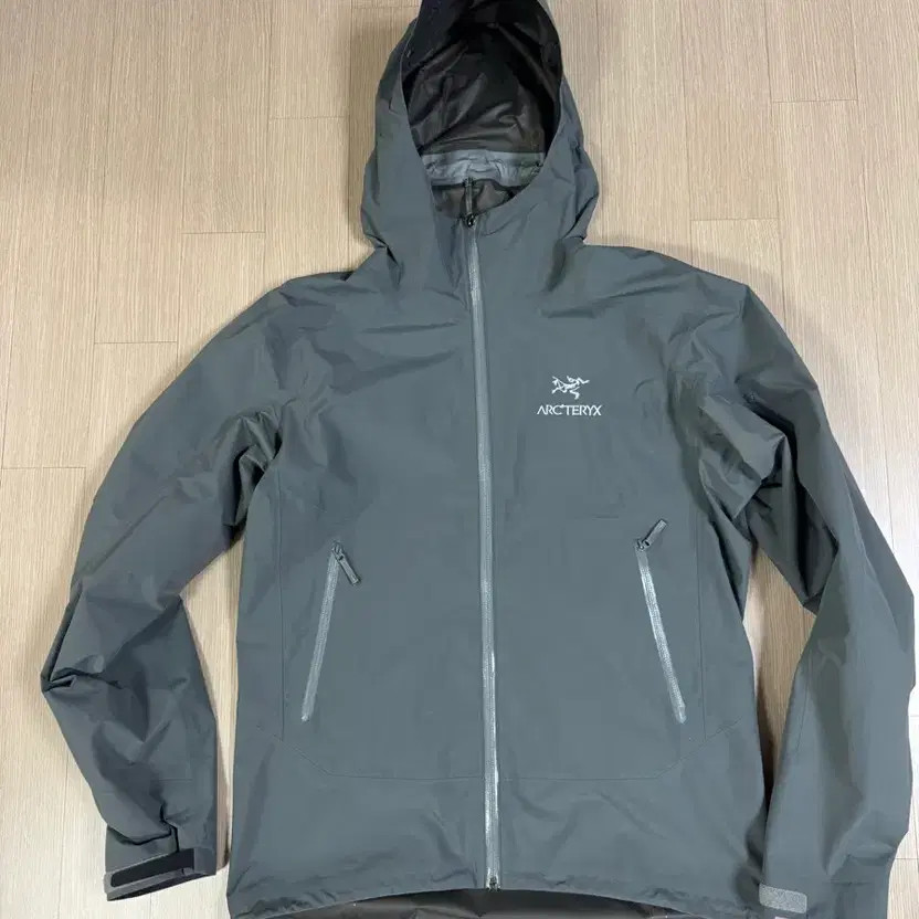 Arc'teryx Zeta SL Microchip Jacket - Men's Size M