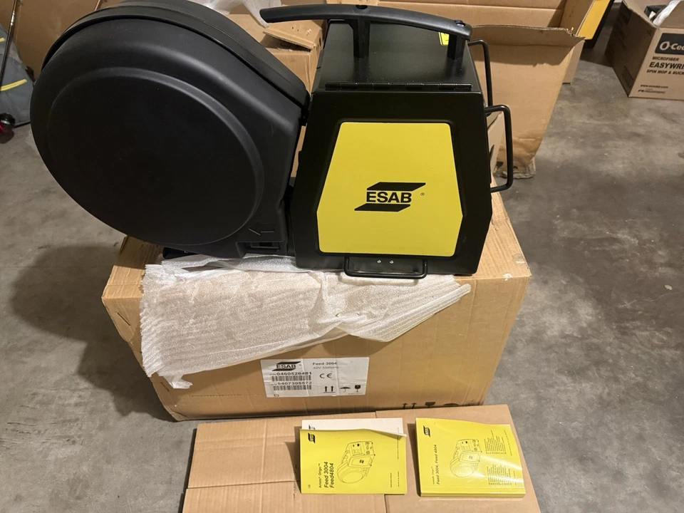 ESAB • Alimentación 3004 42V 50/60Hz. Foto 4 de 4