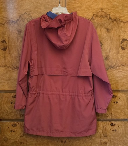 L.L. BEAN ~ WOMENS RED HOODED UTILITY WIND/RAIN COAT/JACKET ~ XL - Picture 2 of 5