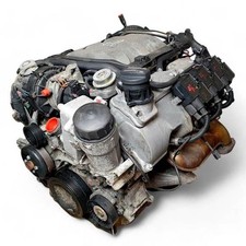 Moteur Mercedes 240