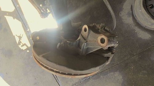 Spindle Knuckle Front SUBARU TRIBECA Left 06 07 08 09 10 11 12 13 14 - Bild 2 von 2