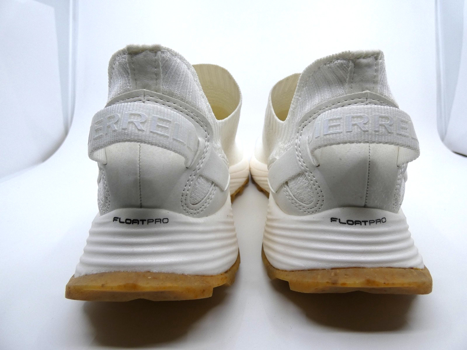 Merrell Men's Embark Moc 'Undyed Gum' J067311 White Shoes Sz 8