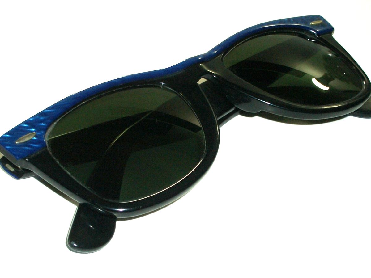 Ray-Ban RARE Vintage 80’s Wayfarer blue & Ivory Handmade in Italy VGC for age Ray Ban Wayfarer | Rb2140 | Rare Print Edition | Special  main image 2