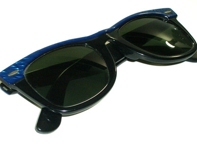 VINTAGE B&L RAY-BAN L1723 UUAS BLUE PEARL STREET NEAT G15 WAYFARER